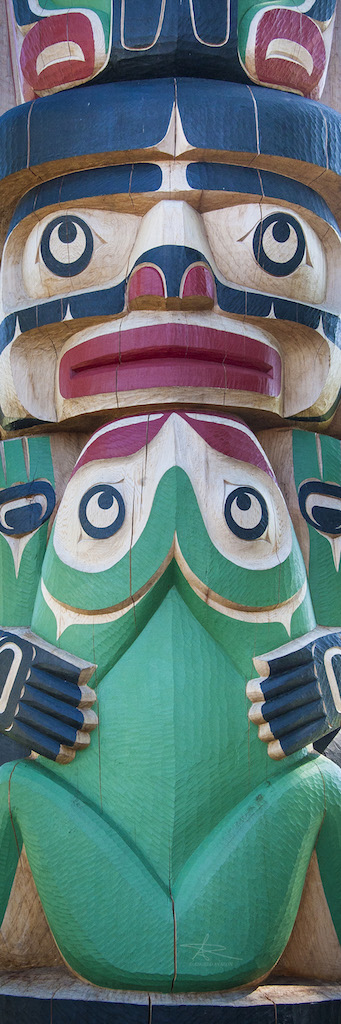 Angelo Avlonitis Chief Maker and Frog Totem Pole